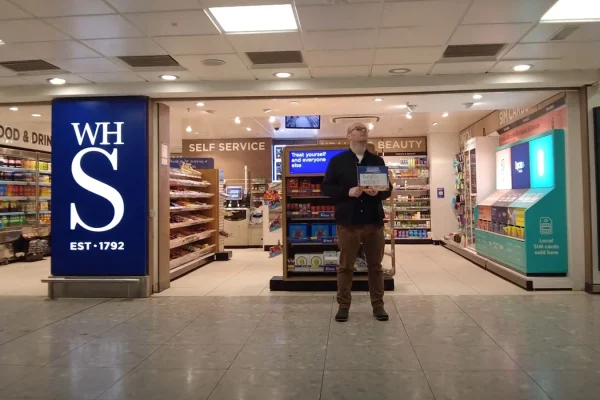 Guides Heathrow Airport Pick Up Point Terminal 3