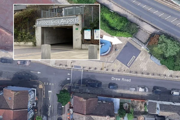 London City Airport Drew Road Pickup Point